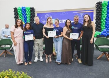 Prefeitura de Saquarema entrega 1.000 certificados do programa Conexão Universitária