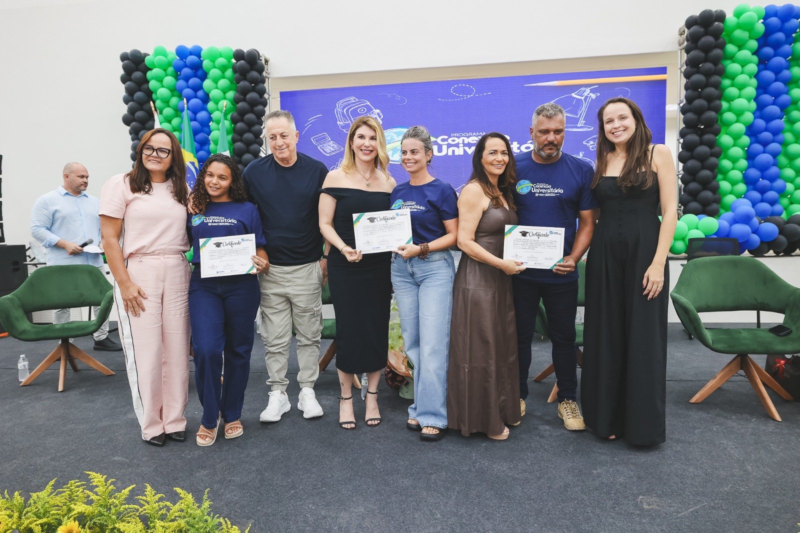 Prefeitura de Saquarema entrega 1.000 certificados do programa Conexão Universitária