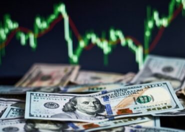 Coluna Economia: Dólar: o que esperar daqui pra frente?
