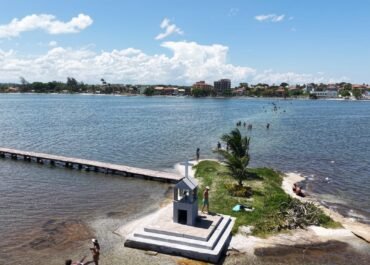Ilha de Santa Rita é destaque no Iguafolia 2026 e reforça turismo religioso em Iguaba Grande