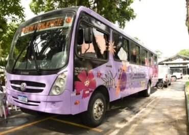 Ônibus Lilás chega a São Pedro da Aldeia nesta quinta-feira (26) com serviços gratuitos e orientação às mulheres