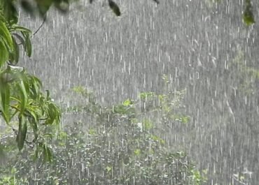 Fortes chuvas em Araruama: Prefeitura suspende aulas e mobiliza equipes em regime de prontidão nesta sexta (27)