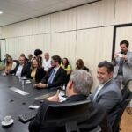 Prefeita de Araruama se reúne no Ministério da Educação para avançar na implantação de uma Universidade Federal pública no município