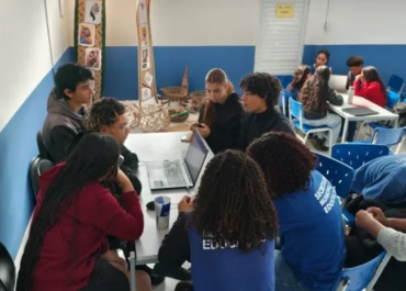 Escola quilombola de Cabo Frio conquista 1º e 2º lugares em olimpíada nacional sobre história e cultura afro-brasileira