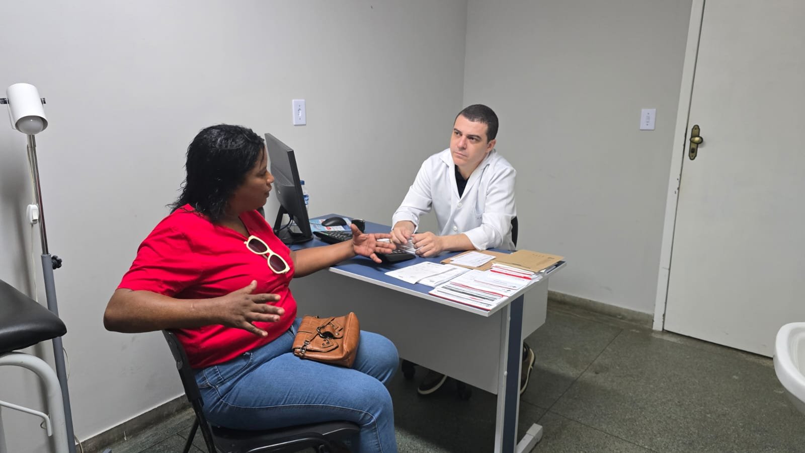 Mais de 500 atendimentos em um único dia: mutirão acelera consultas e reduz filas em Araruama