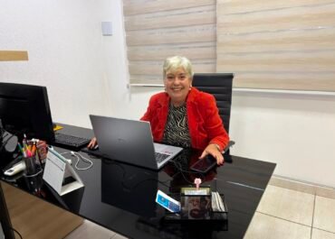Rádio Costa do Sol FM anuncia Ana Tereza de Almeida como nova Diretora Executiva