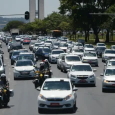 Crédito para carros de aplicativo tem teto elevado para R$ 200 mil