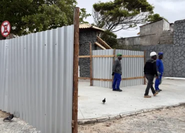 Prefeitura de Cabo Frio inicia obras para pescadores no Canto do Forte