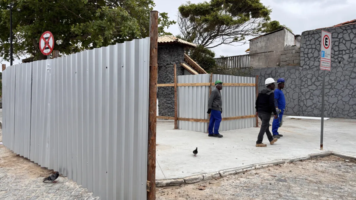 Prefeitura de Cabo Frio inicia obras para pescadores no Canto do Forte