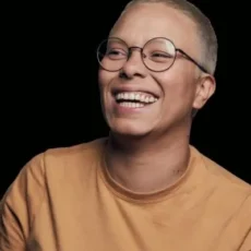 21ª Parada do Orgulho LGBTI+ de Cabo Frio terá show da cantora Maria Gadú