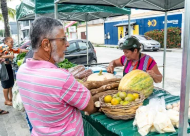 Feira Agroecológica fortalece agricultura familiar em São Pedro da Aldeia