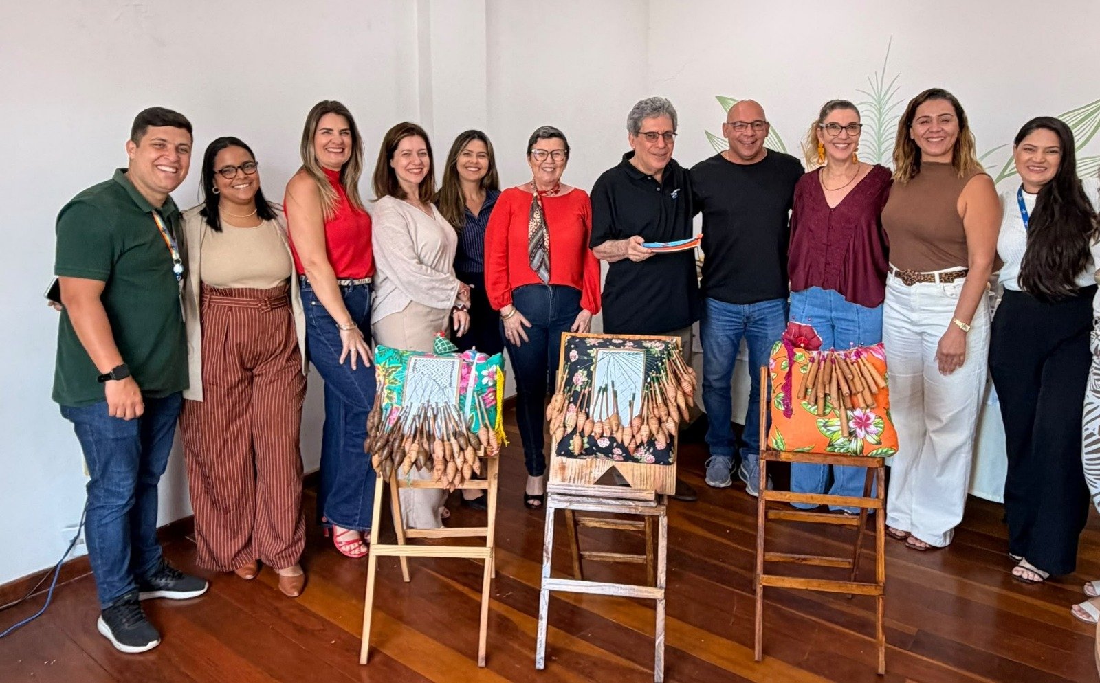 Sebrae Rio e Prefeitura de Arraial do Cabo firmam parceria para atender artesãos e pescadores artesanais